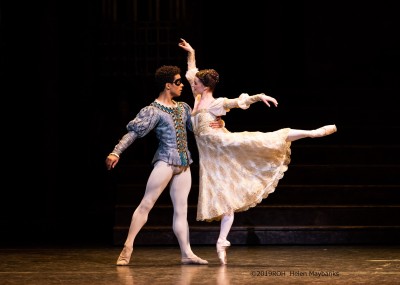 【ROH(3)】：ロミオとジュリエット＜サブ2＞Marcelino Sambé as Romeo and Anna Rose O'Sullivan as Juliet in Romeo and Juliet © 2019 ROH. Photograph by Helen Maybanks